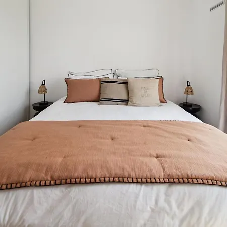 Magnificent House - Ac- 5br-10p- Valmer Apartament