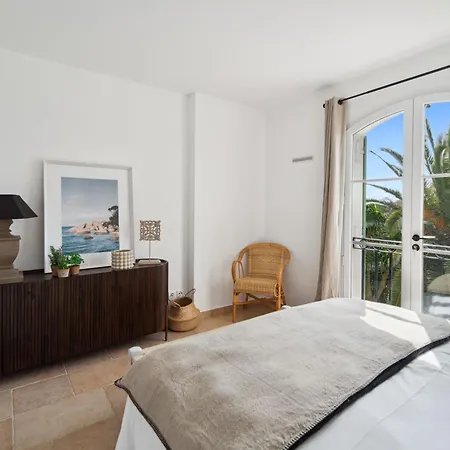 Magnificent House - Ac- 5br-10p- Valmer Apartament
