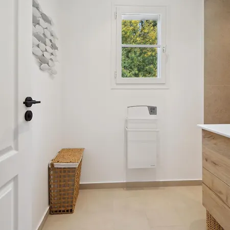 Magnificent House - Ac- 5br-10p- Valmer Apartament